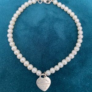 Tiffany and Co.Pearl Bracelet
